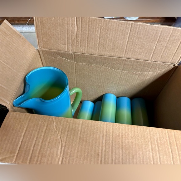 Rare West Virginia Glass Blendo Bermuda Twist Blue/Green Ombre Pitcher - Picture 3 of 4